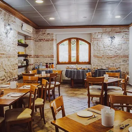 Pescofalcone Bed & Breakfast