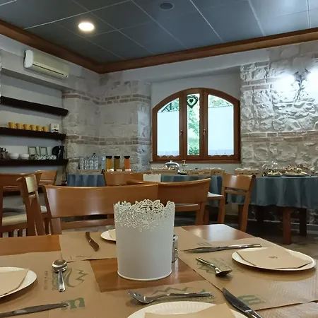 Pescofalcone Караманико-Терме