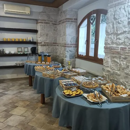 Bed & Breakfast Pescofalcone 3*