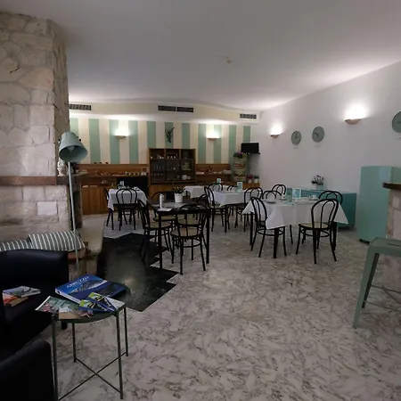 Pescofalcone Bed & Breakfast 3*