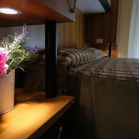 Pescofalcone 3* كارامانيكو تيرمي