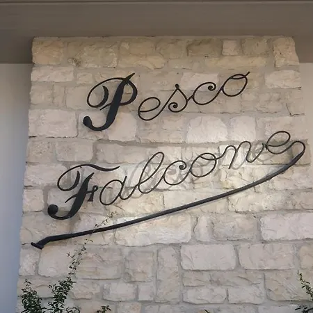 Pescofalcone לינה וארוחת בוקר 3*