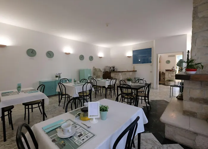 فندق مبيت وإفطار Pescofalcone 3*