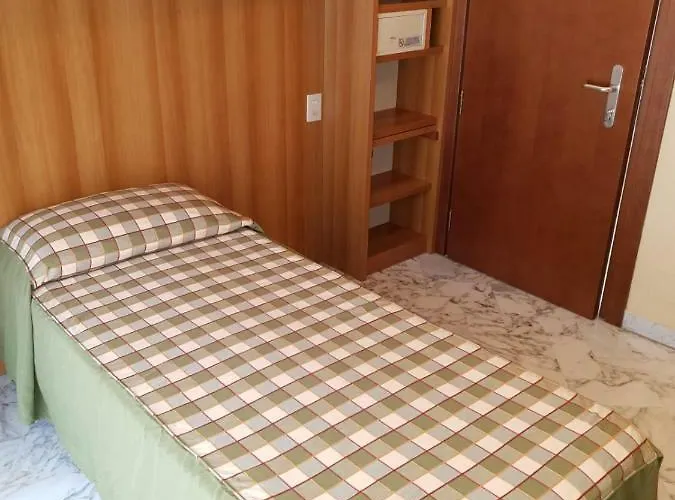 Pescofalcone كارامانيكو تيرمي